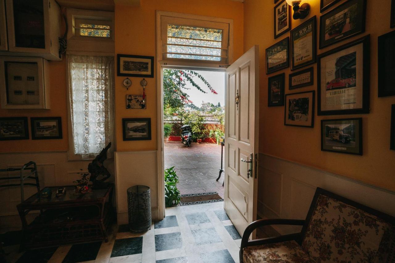Rock Cliff Home Stay Σιλόνγκ Εξωτερικό φωτογραφία