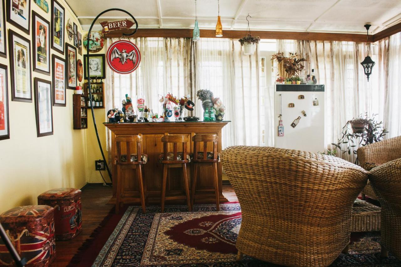 Rock Cliff Home Stay Σιλόνγκ Εξωτερικό φωτογραφία