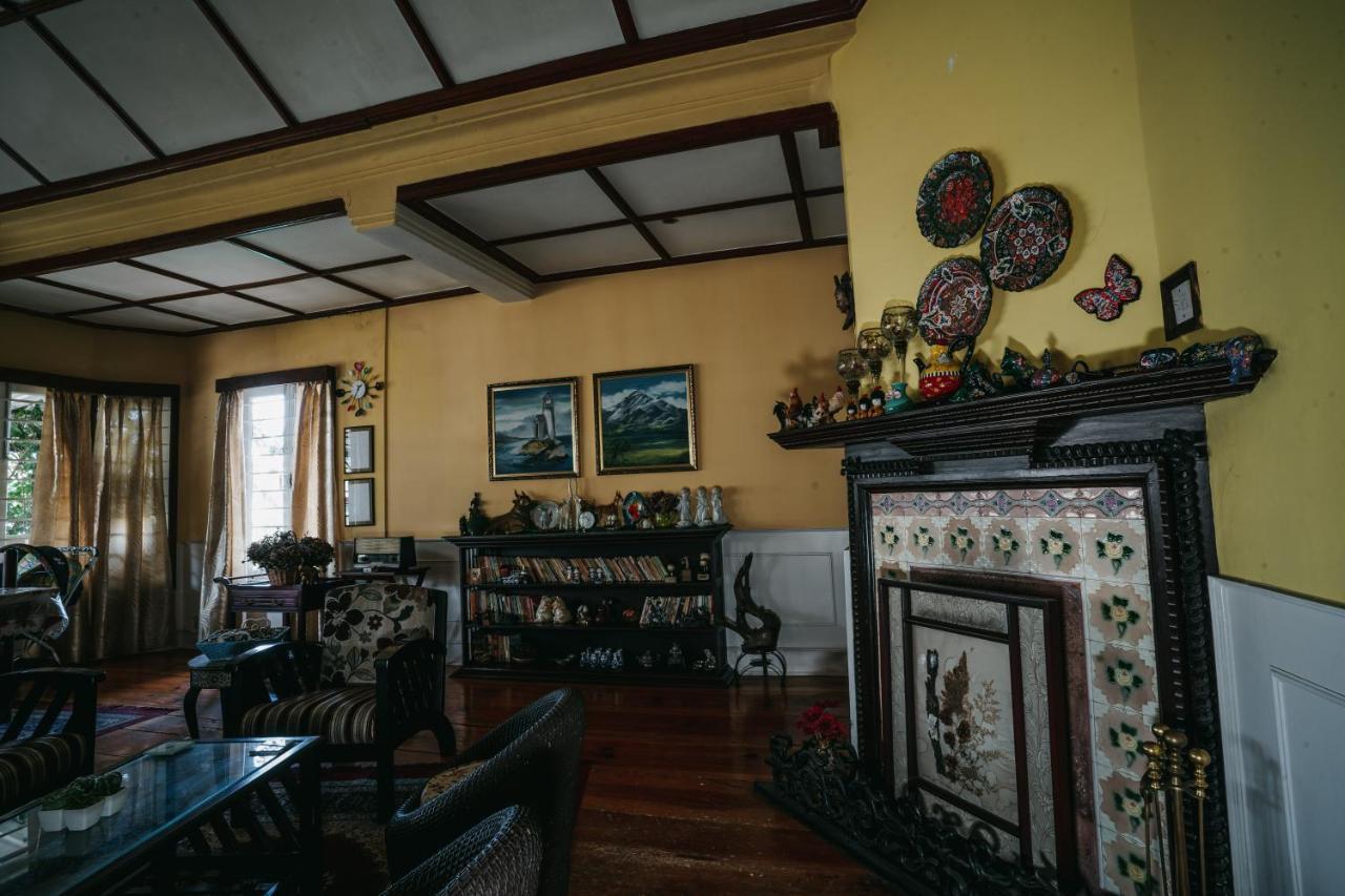 Rock Cliff Home Stay Σιλόνγκ Εξωτερικό φωτογραφία