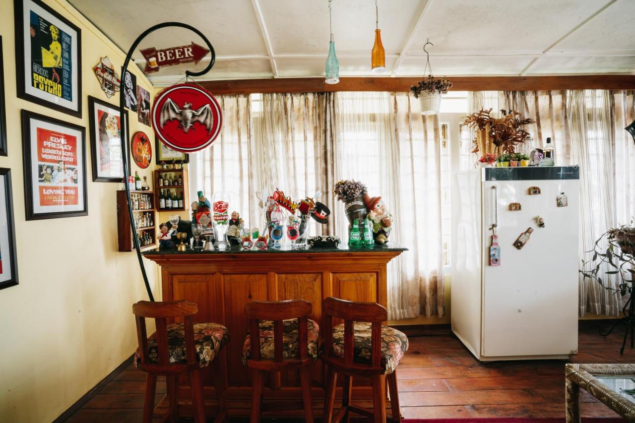 Rock Cliff Home Stay Σιλόνγκ Εξωτερικό φωτογραφία
