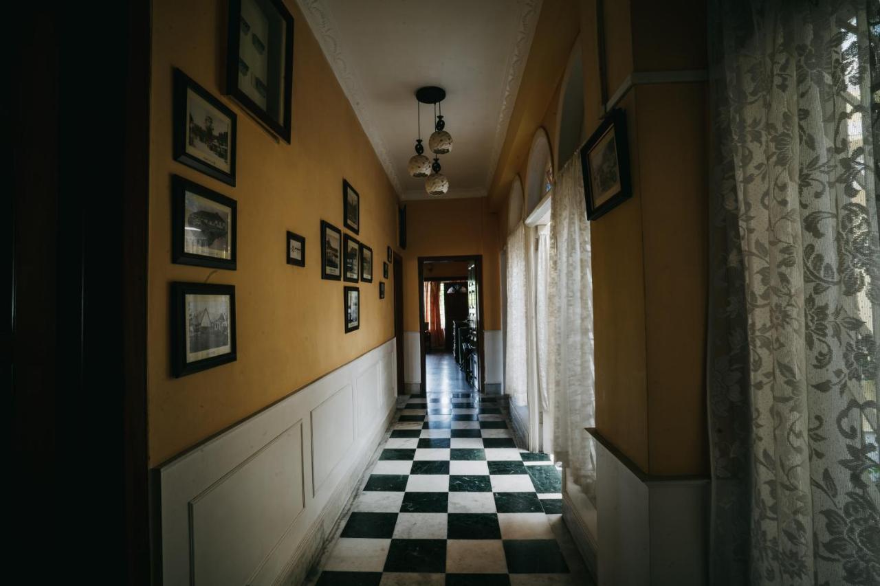 Rock Cliff Home Stay Σιλόνγκ Εξωτερικό φωτογραφία