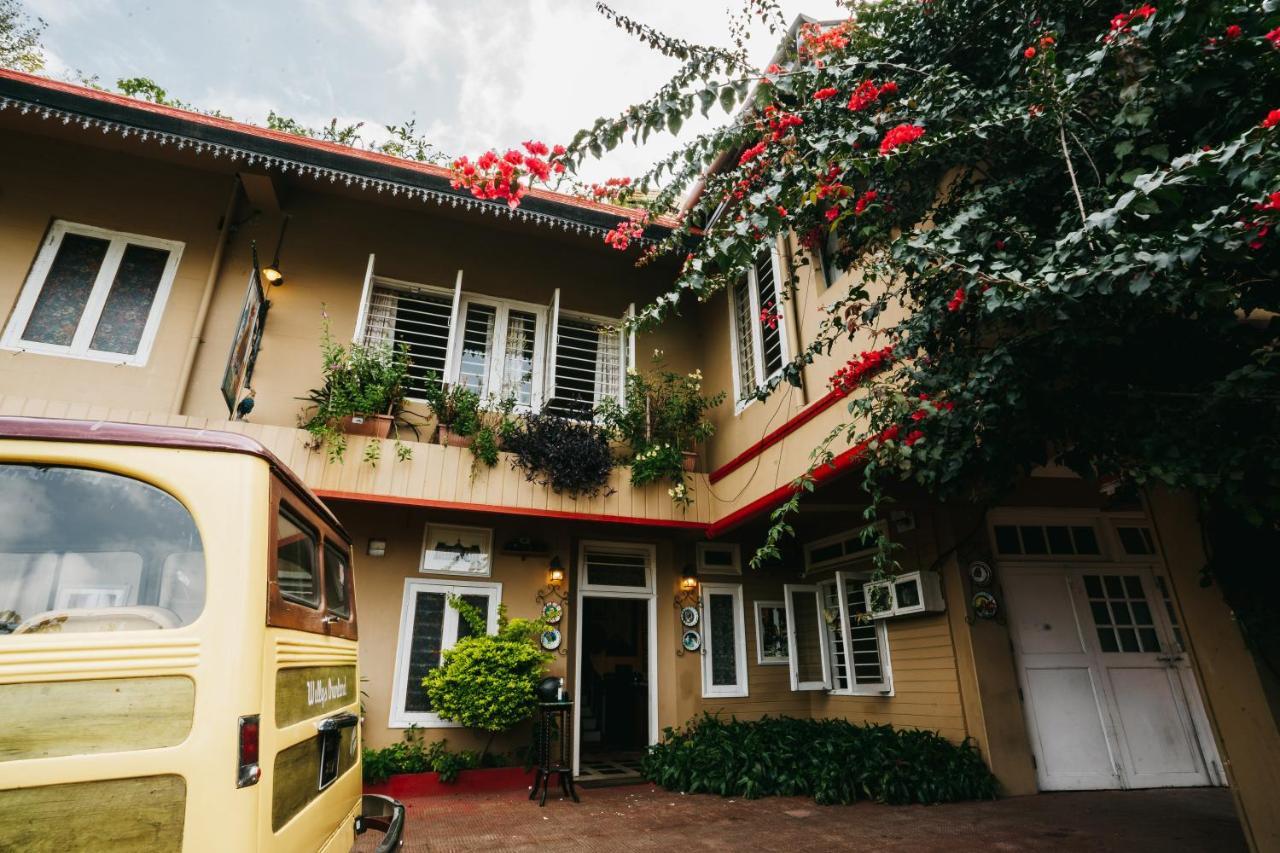 Rock Cliff Home Stay Σιλόνγκ Εξωτερικό φωτογραφία