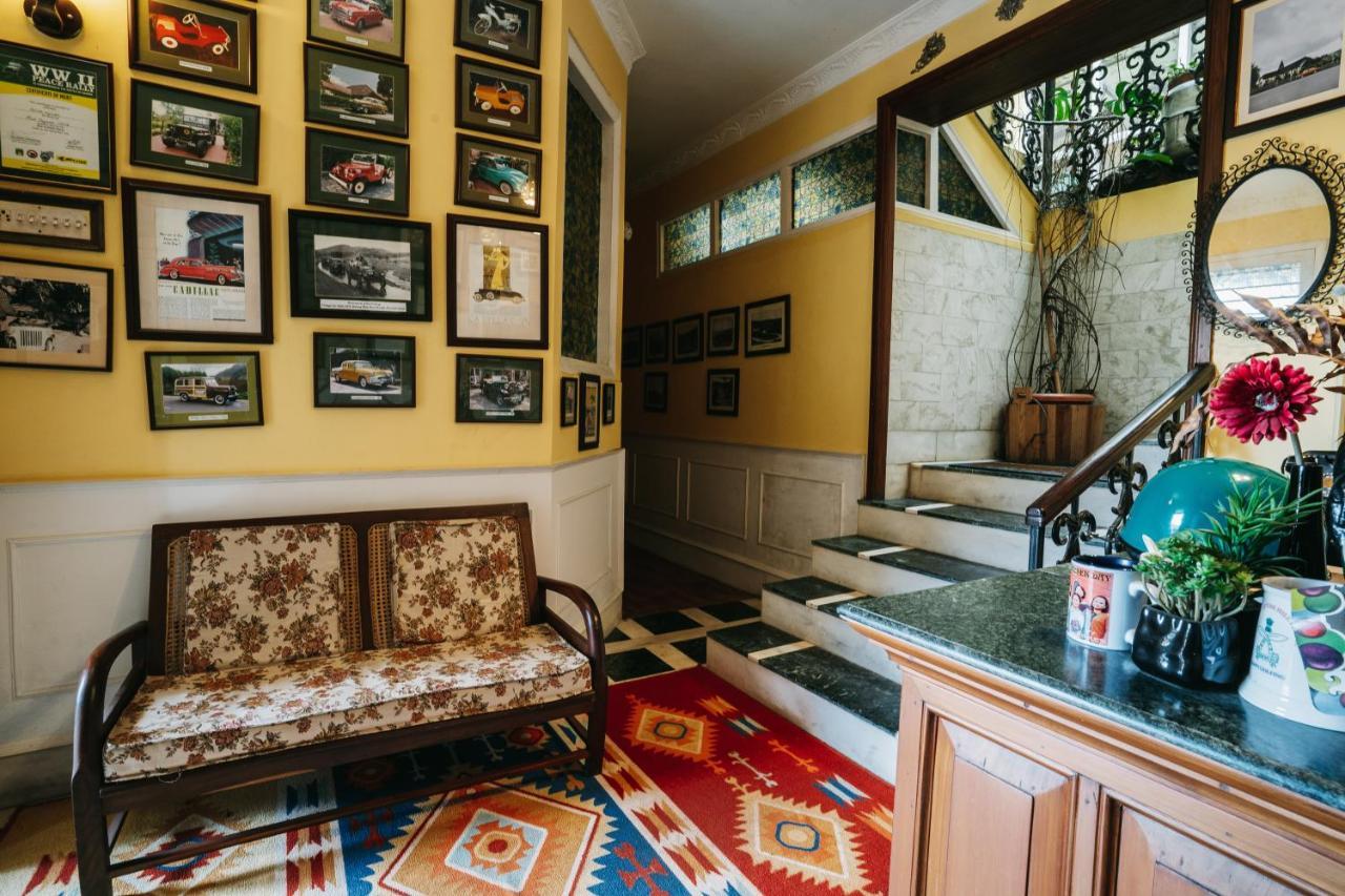 Rock Cliff Home Stay Σιλόνγκ Εξωτερικό φωτογραφία