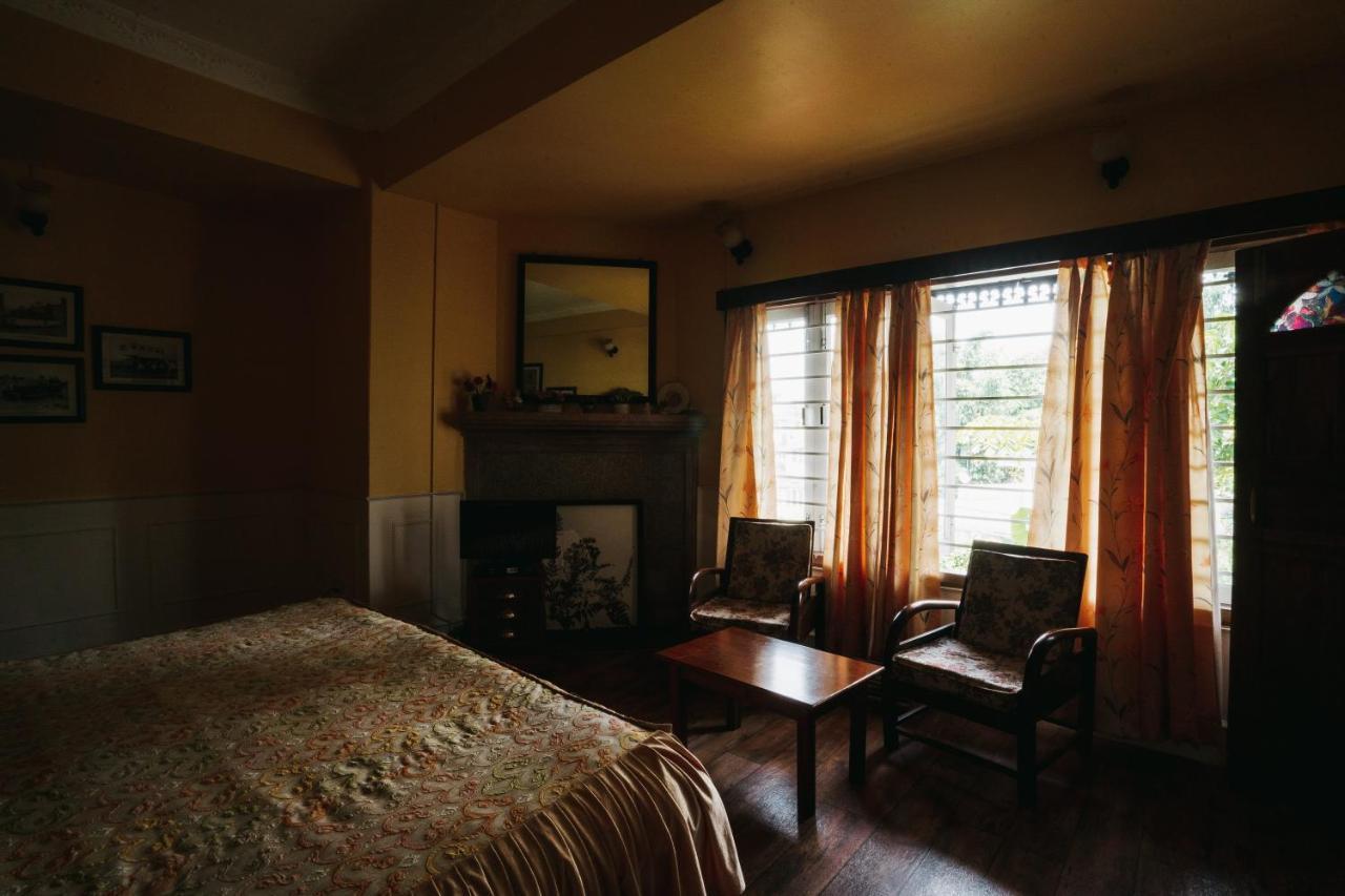Rock Cliff Home Stay Σιλόνγκ Εξωτερικό φωτογραφία